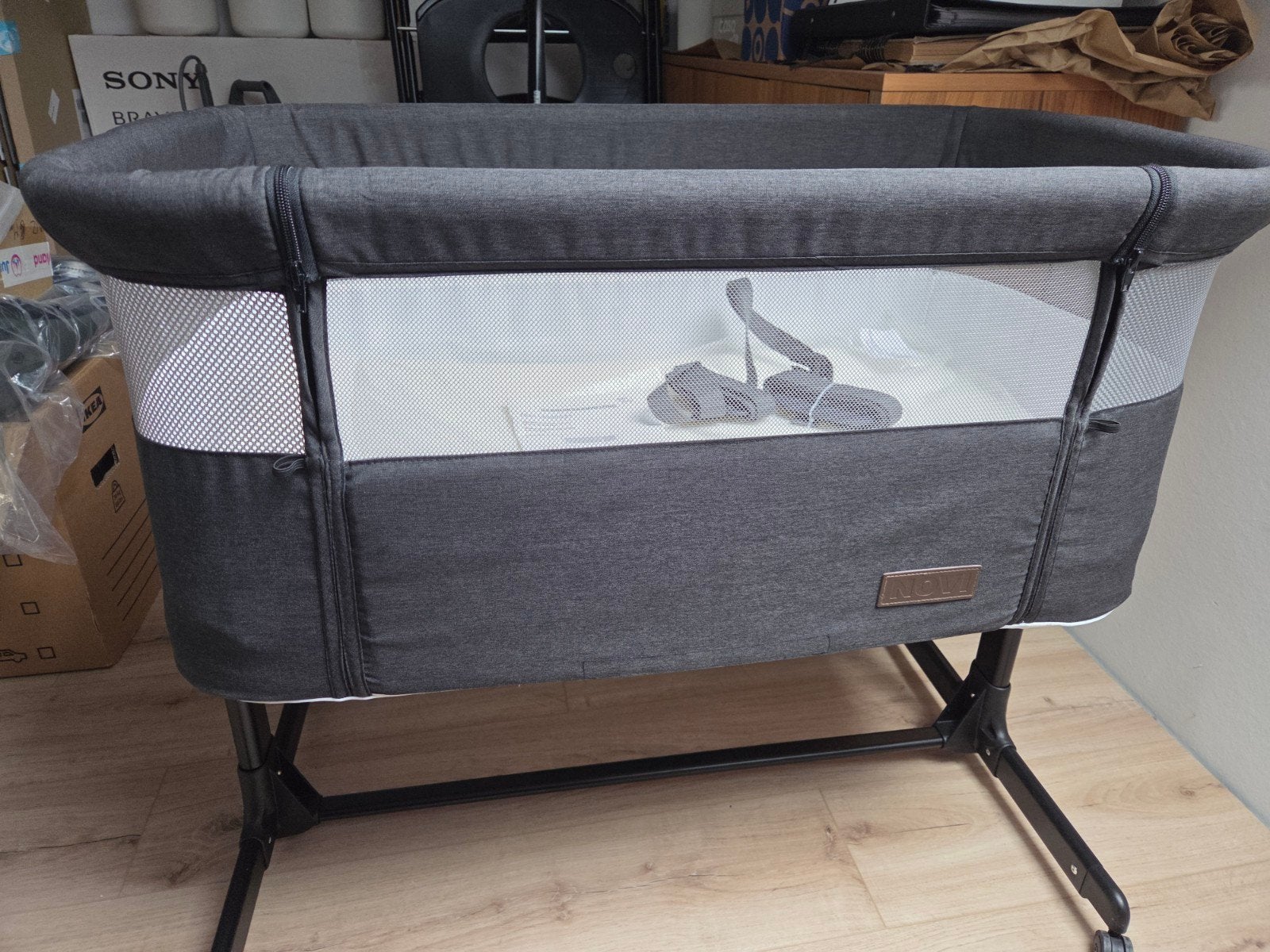 Novi Goodnight Co-Sleeper met extra airflow matras., Ophalen, Zo goed als nieuw, Wieg