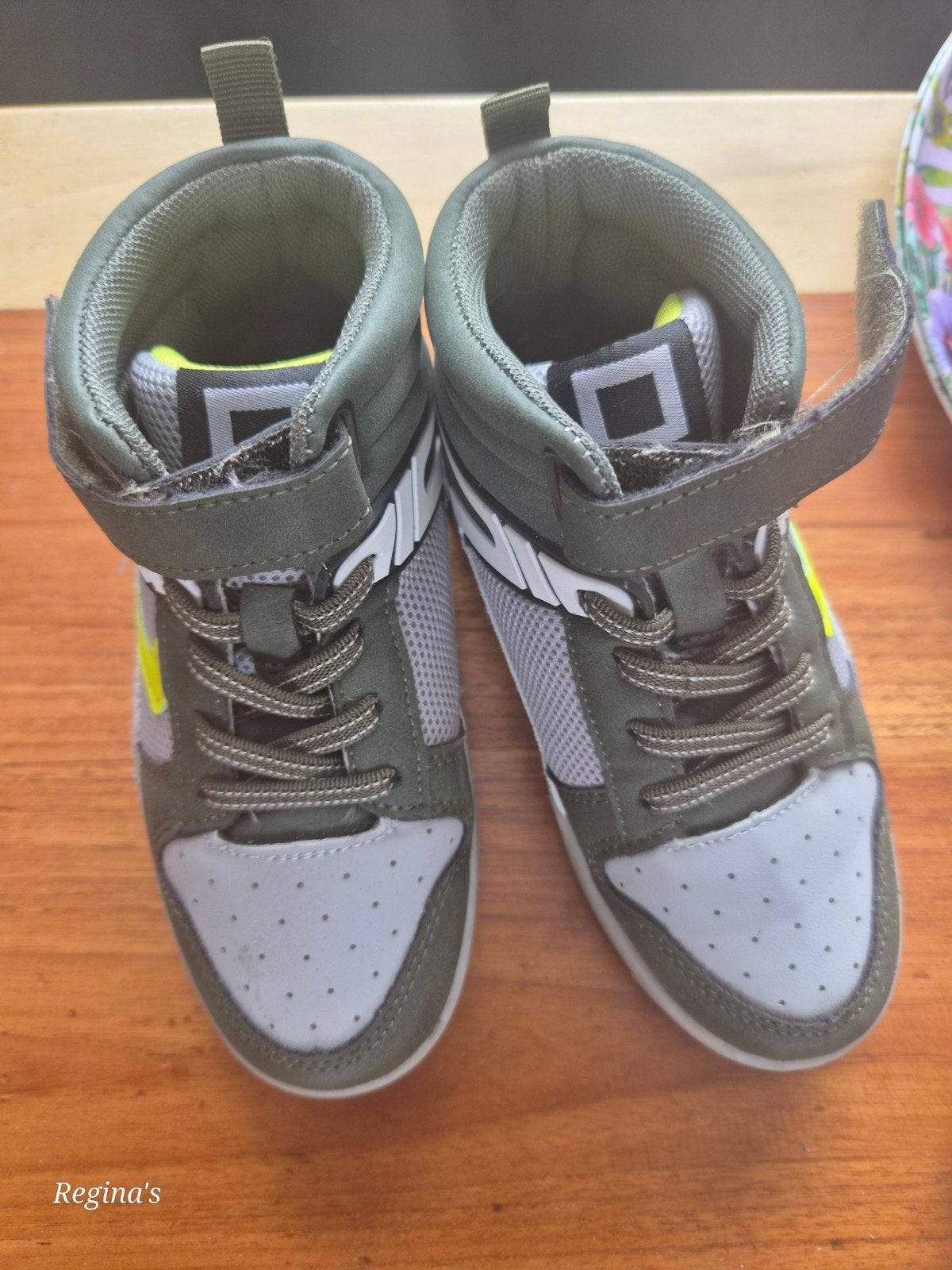 Stoere BLUEBOX sneakers maat 28 voor jongens/meisjes, Ophalen, BLUEBOX, Zo goed als nieuw, Onbekend
