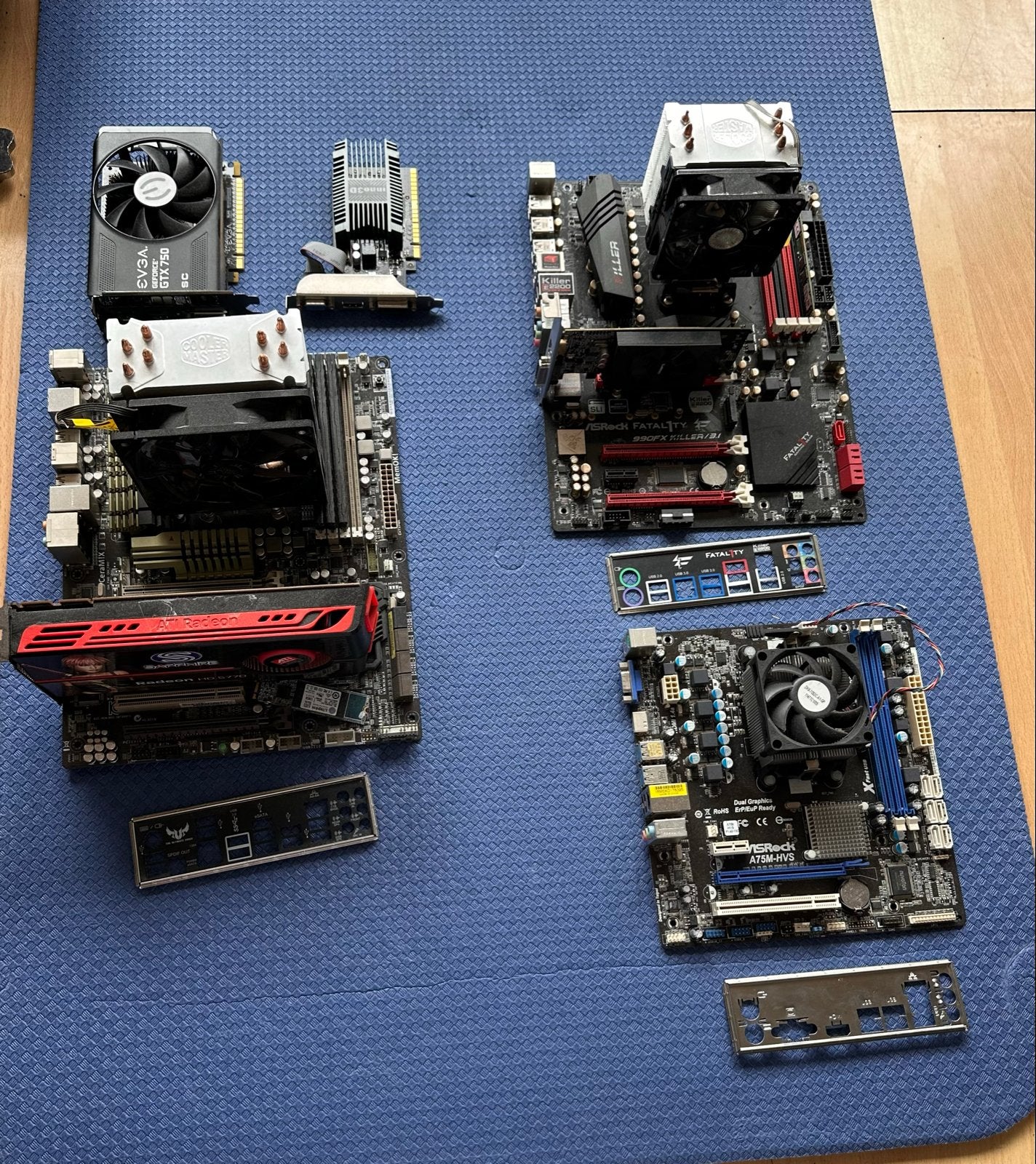 Diverse Computeronderdelen en Behuizingen, Ophalen of Verzenden, Gebruikt, Onbekend