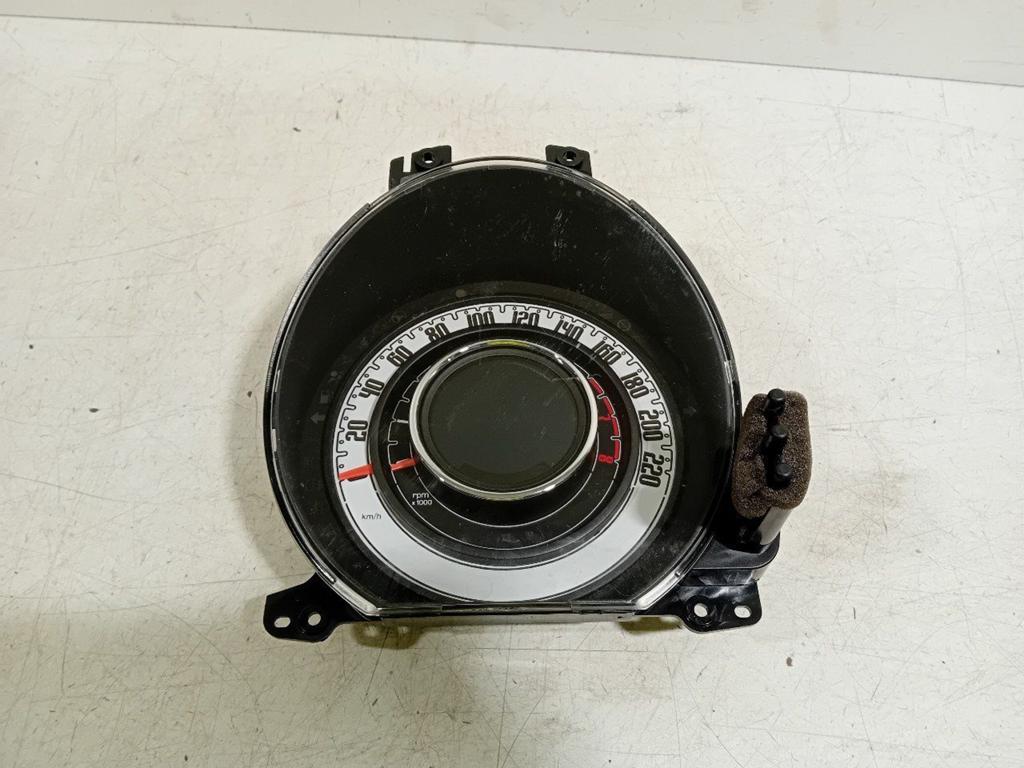 Cockpit Fiat 500, Auto-onderdelen, Dashboard en Schakelaars, Fiat, Lancia, Gebruikt, Herkomst onderdeel bekend, 12 maanden garantie