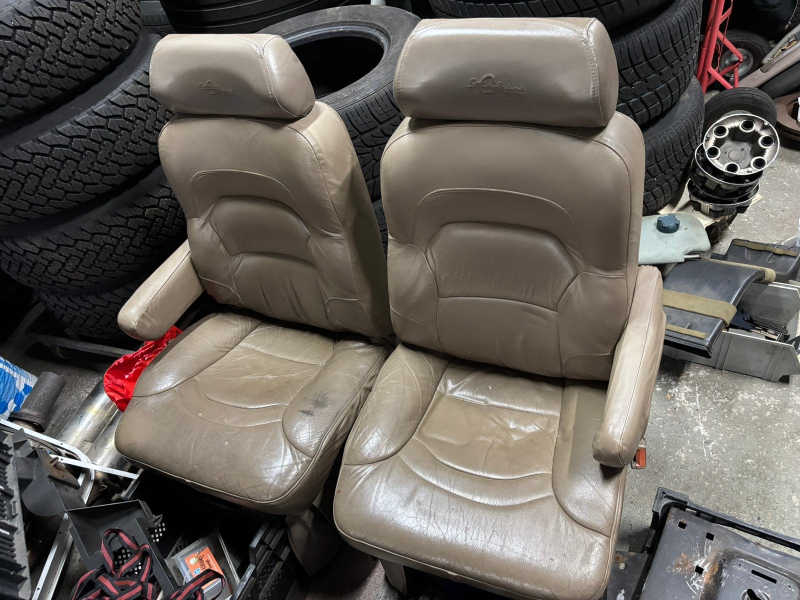 Stoelen capatain chairs Chevrolet Express GMC Savana USA Van, Auto-onderdelen, Ophalen, Gebruikt, Ford USA