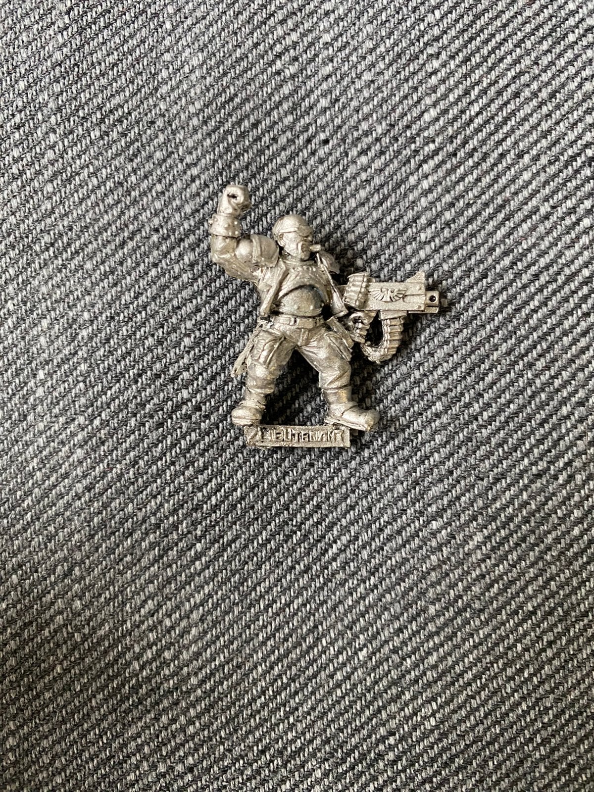 Catachan officer, Ophalen of Verzenden, Gebruikt, Overige materialen, Overige merken