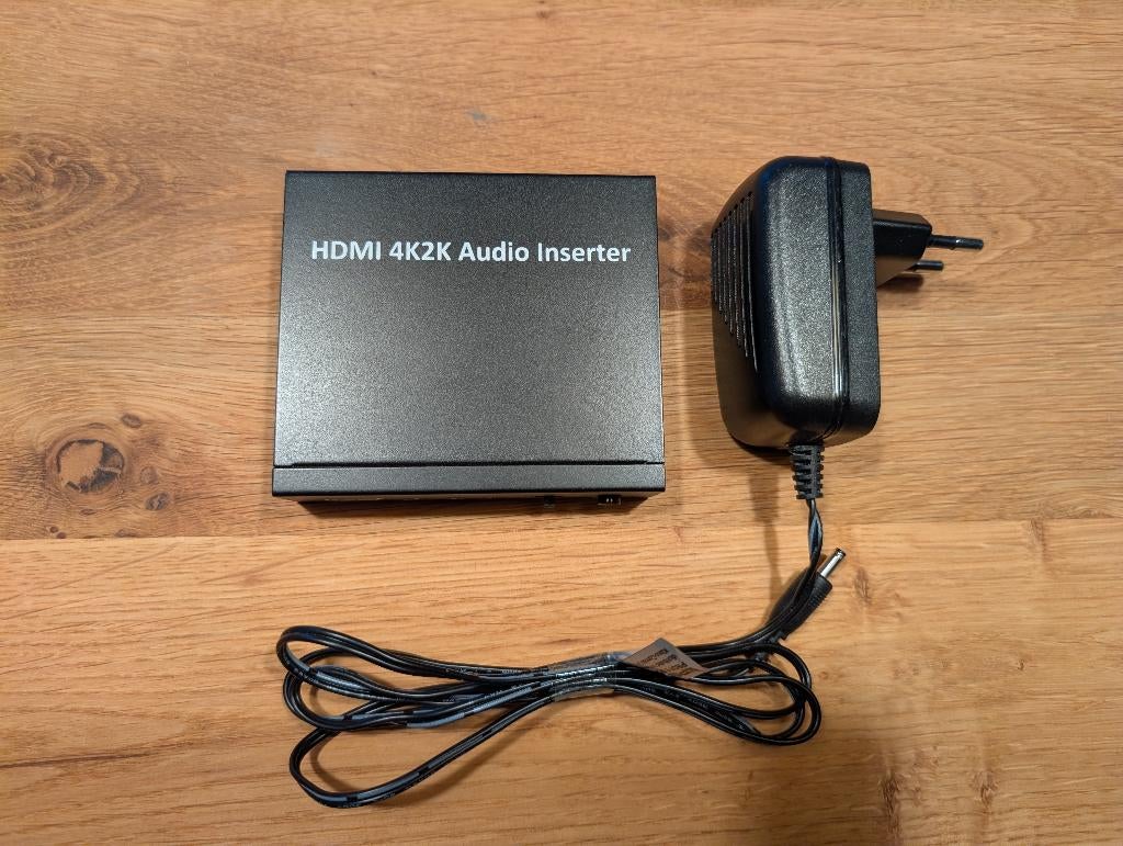 Audio converter analoog/optisch/HDMI -> HDMI audio, Ophalen of Verzenden, Zo goed als nieuw