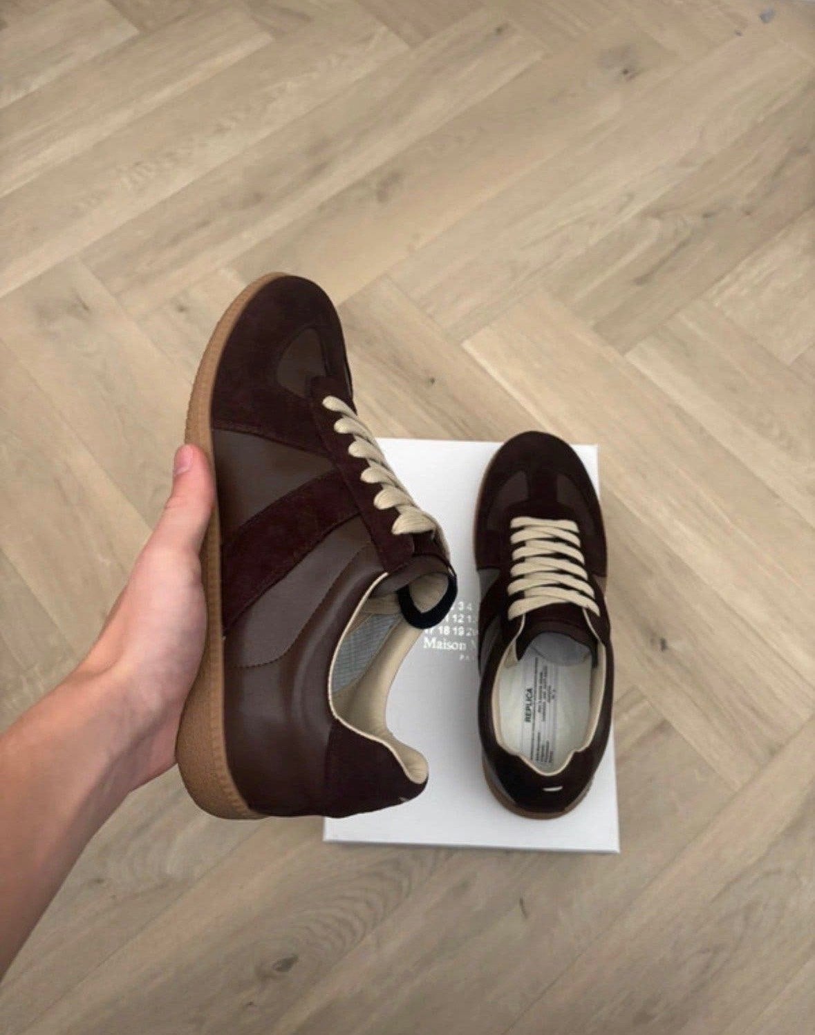 Maison Margiela Replica Sneakers - Maat 44, Verzenden, Zo goed als nieuw, Bruin, Sneakers of Gympen