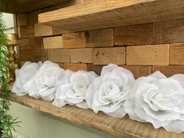 Partij van 100 nieuwe kunstbloemen wit decoratie bruiloft, Binnen, 3811JM, Info@rodebeagle.nl, Rode Beagle kunstbloemen