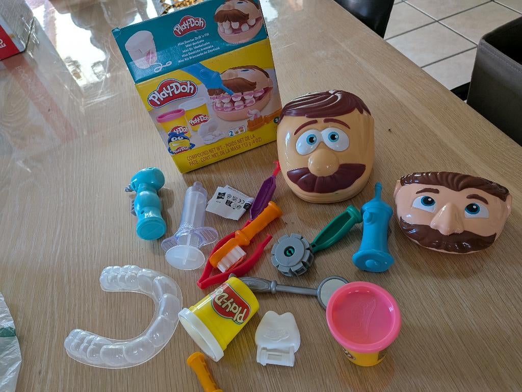 Klei set tandarts groot en klein, Ophalen of Verzenden, Zo goed als nieuw, Knutselen