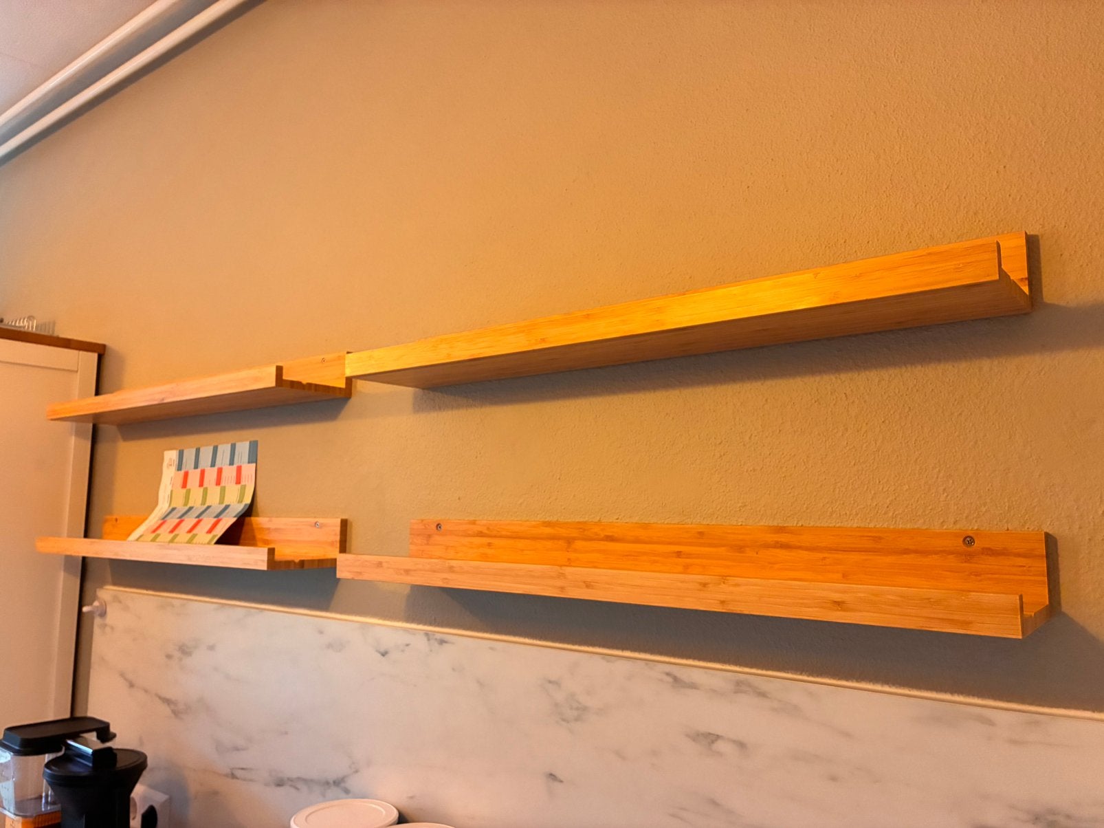 Ikea Maleras bamboe schilderijenplank, Ophalen, Zo goed als nieuw