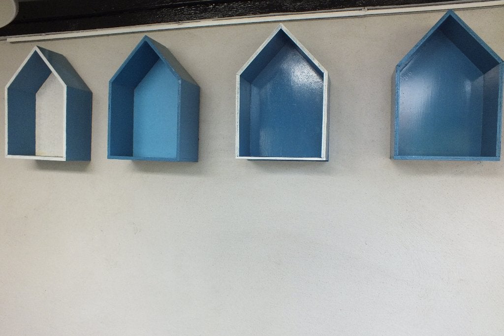 HOUTEN (WAND) HUISJES - KASTJES NOG 2 STUKS, Ophalen