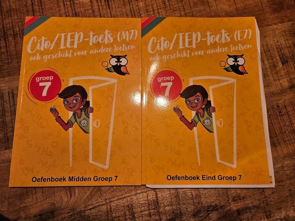Cito/IEP-toets Oefenboeken Groep 7 (Midden & Eind), Ophalen of Verzenden, Zo goed als nieuw