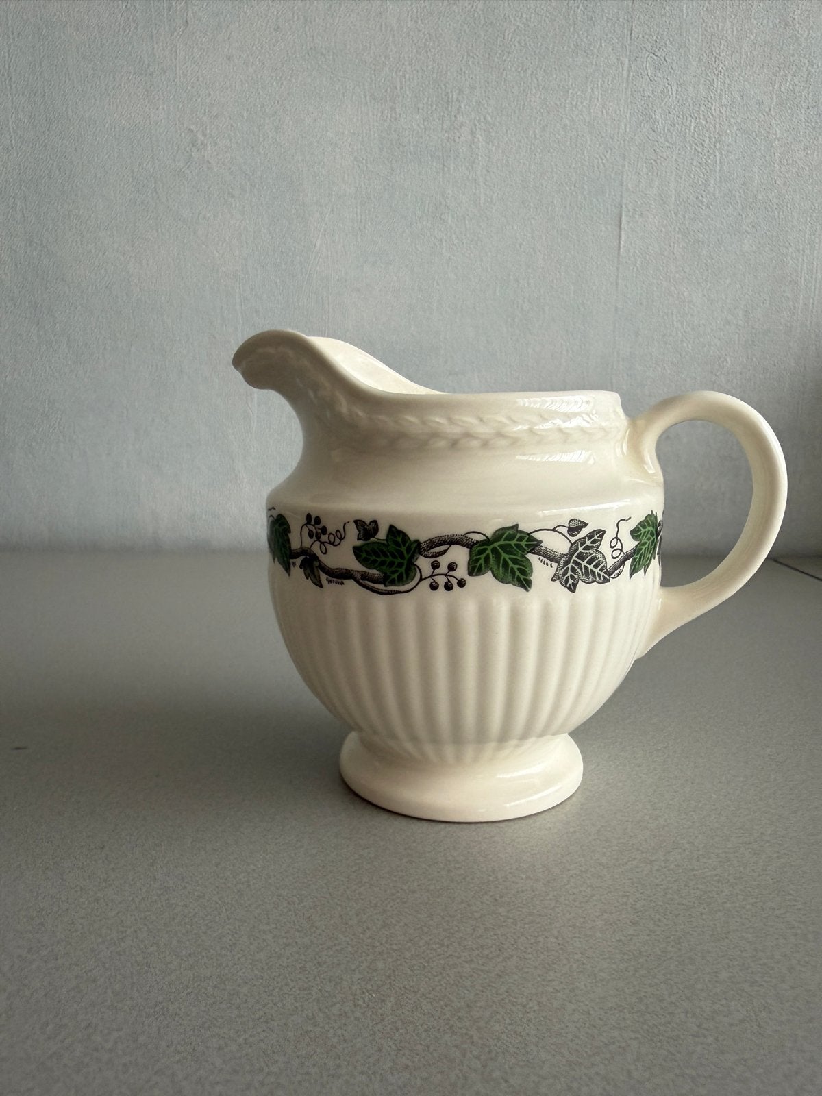 Wedgwood Stratford Melkkan/Roomkan - Vintage Servies, Antiek en Kunst, Ophalen of Verzenden
