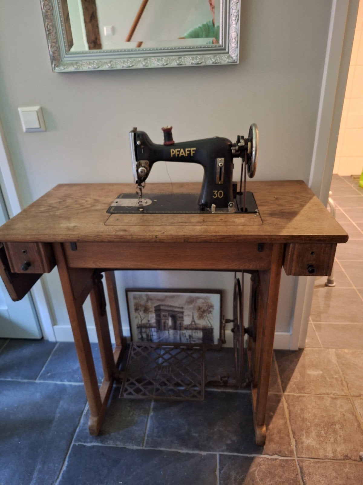Antieke PFAFF 30 Naaimachine met Houten Tafel, Ophalen