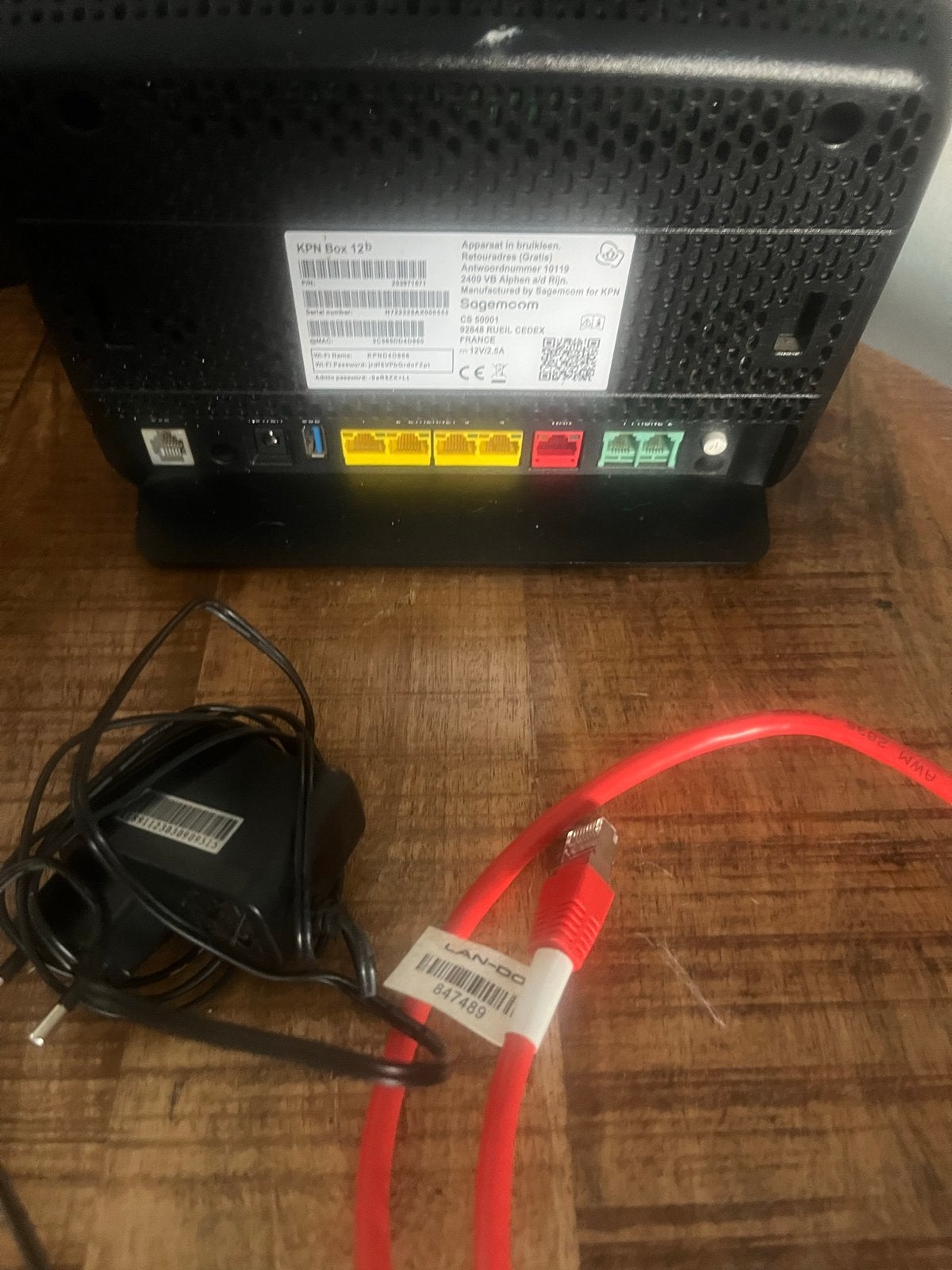 KPN Box 12S Sagemcom Router met modem, Ophalen of Verzenden, Gebruikt, Router met modem