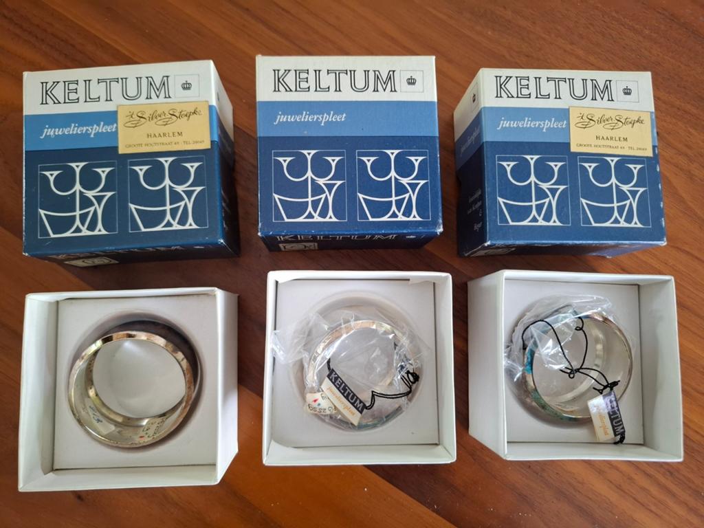 Keltum juwelierspleet servetringen 3 stuks, Antiek en Kunst, Ophalen of Verzenden