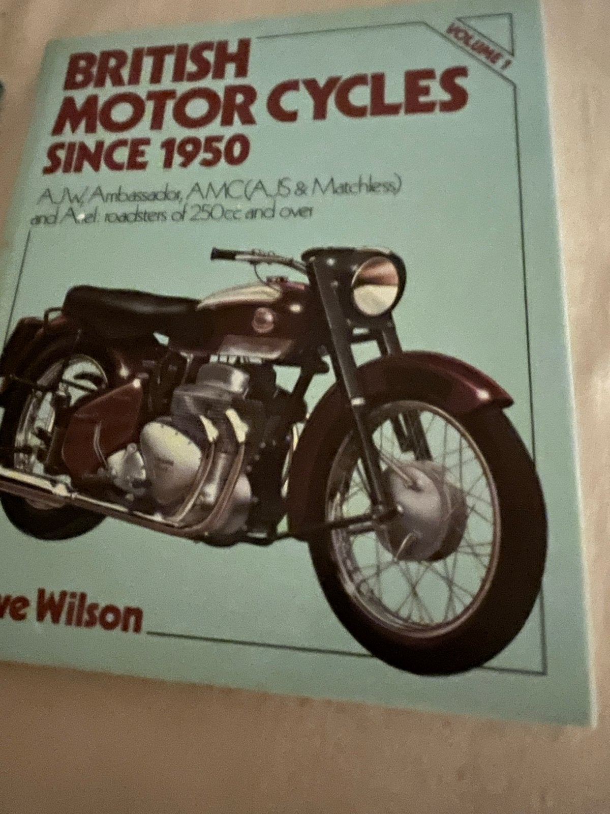Boek: British Motor Cycles Since 1950 - Volume 1, Ophalen of Verzenden, Gelezen, Merk of Model