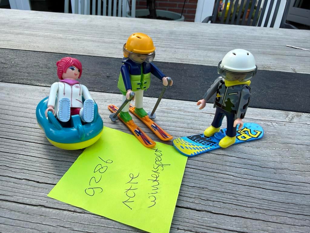Playmobil actie wintersport set met 3 figuren en accessoires, Ophalen, Gebruikt, Jongen of Meisje