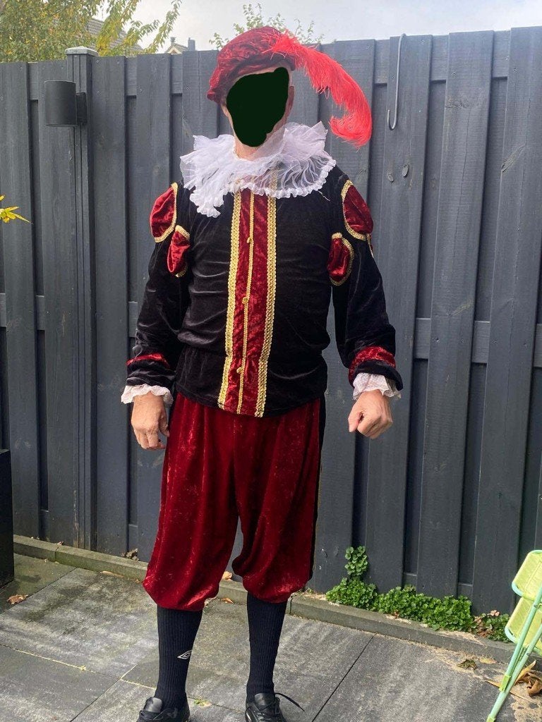 Pietenpak met cape (M), Ophalen, Gebruikt