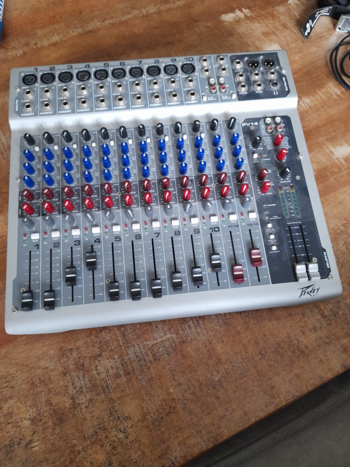 Peavey PV14, Ophalen, Gebruikt, 10 tot 20 kanalen