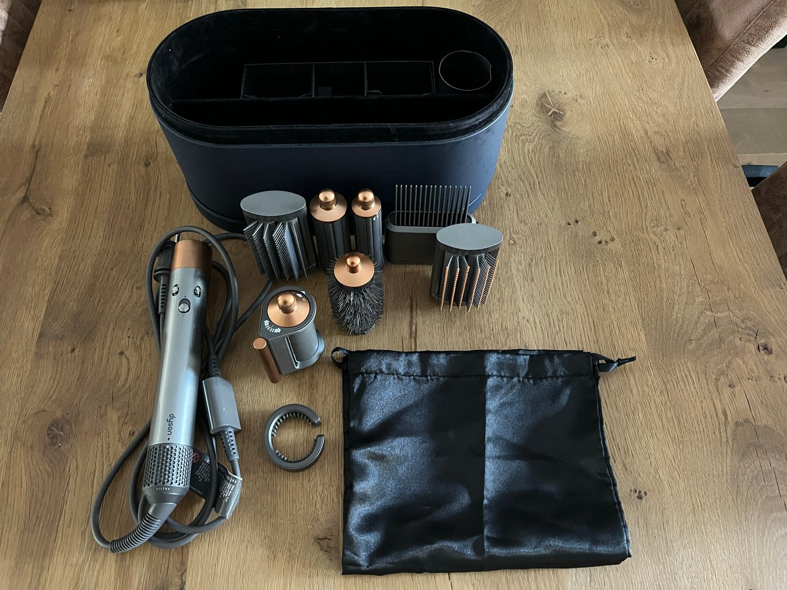 Dyson Airwrap Complete Styler met accessoires, Witgoed en Apparatuur, Ophalen of Verzenden, Zo goed als nieuw, Haarverzorging