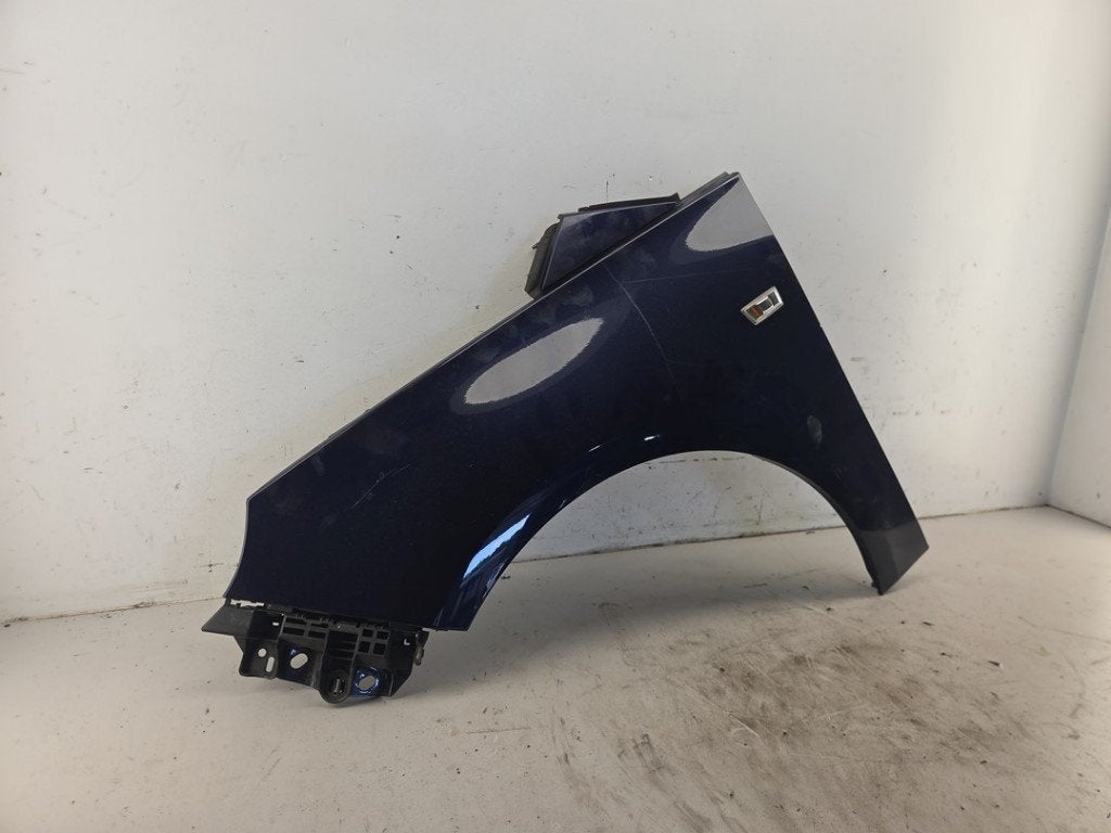 Spatbord Links Voor Opel Adam (2012-10/2019-02) 13357544, Gebruikt, Bahnhofsplatz, Rüsselsheim am Main 65423, , Duitsland, Opel