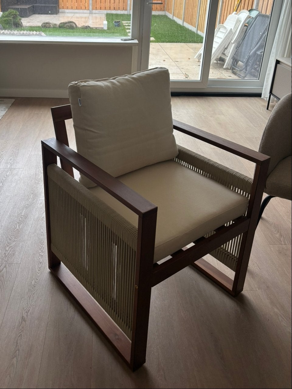 4X Sklum Tuinstoel Nayely [NIEUW & ONGEOPEND IN DOOS], Tuin en Terras, Tuinstoelen, Ophalen, Nieuw, Hout