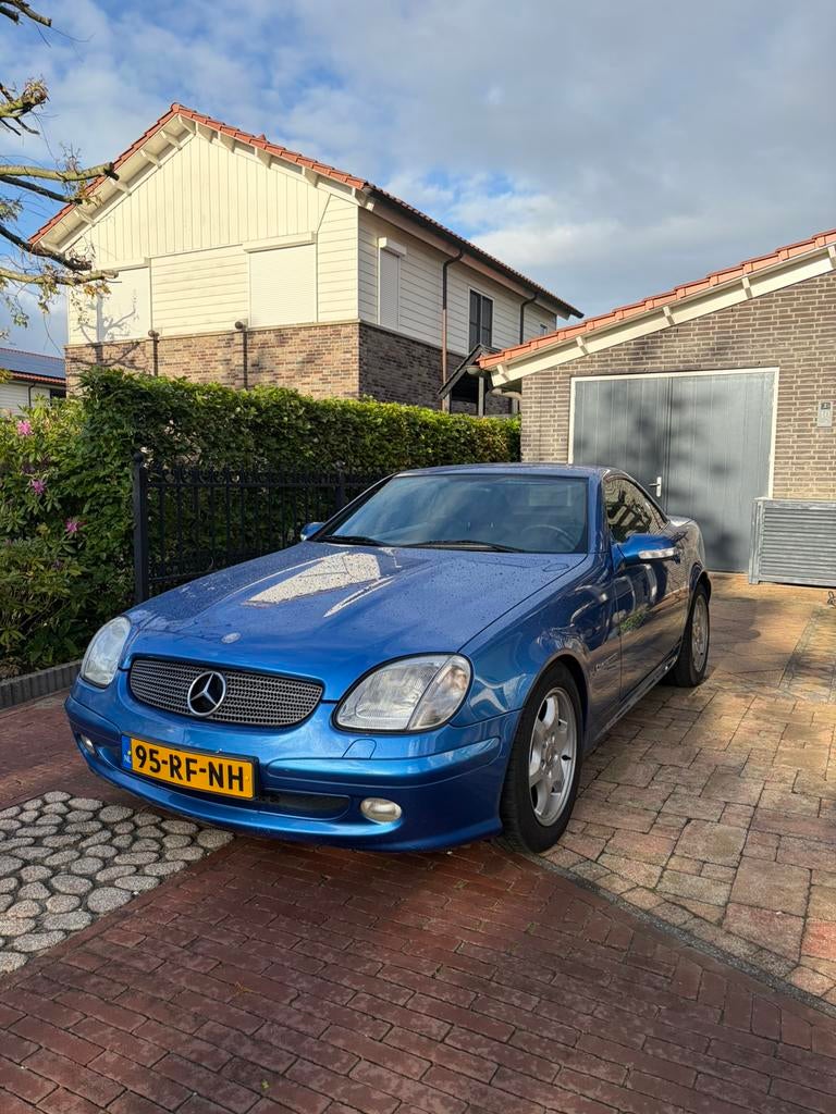 Mercedes SLK 200 Kompressor Cabrio Automaat | 154dkm, Automaat, 1998 cc, Achterwielaandrijving, 4 cilinders