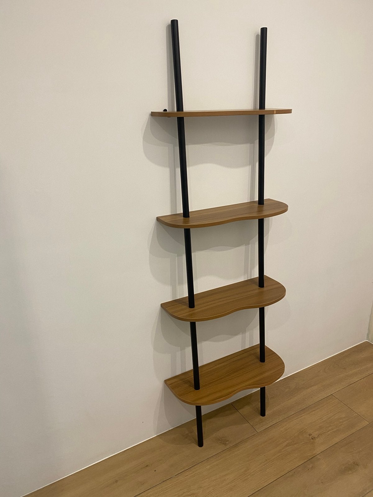Nieuwe wandplank met 4 planken - Hout en Metaal, Overige typen, Nieuw, 150 tot 200 cm, 25 tot 50 cm