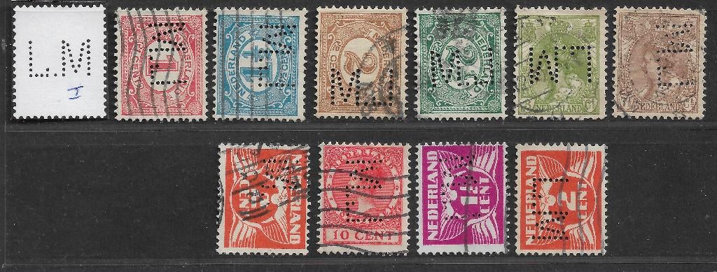 Perfins Nederland  - - -   10  zegels met Perfin  LM 1, Verzenden, T/m 1940, Gestempeld