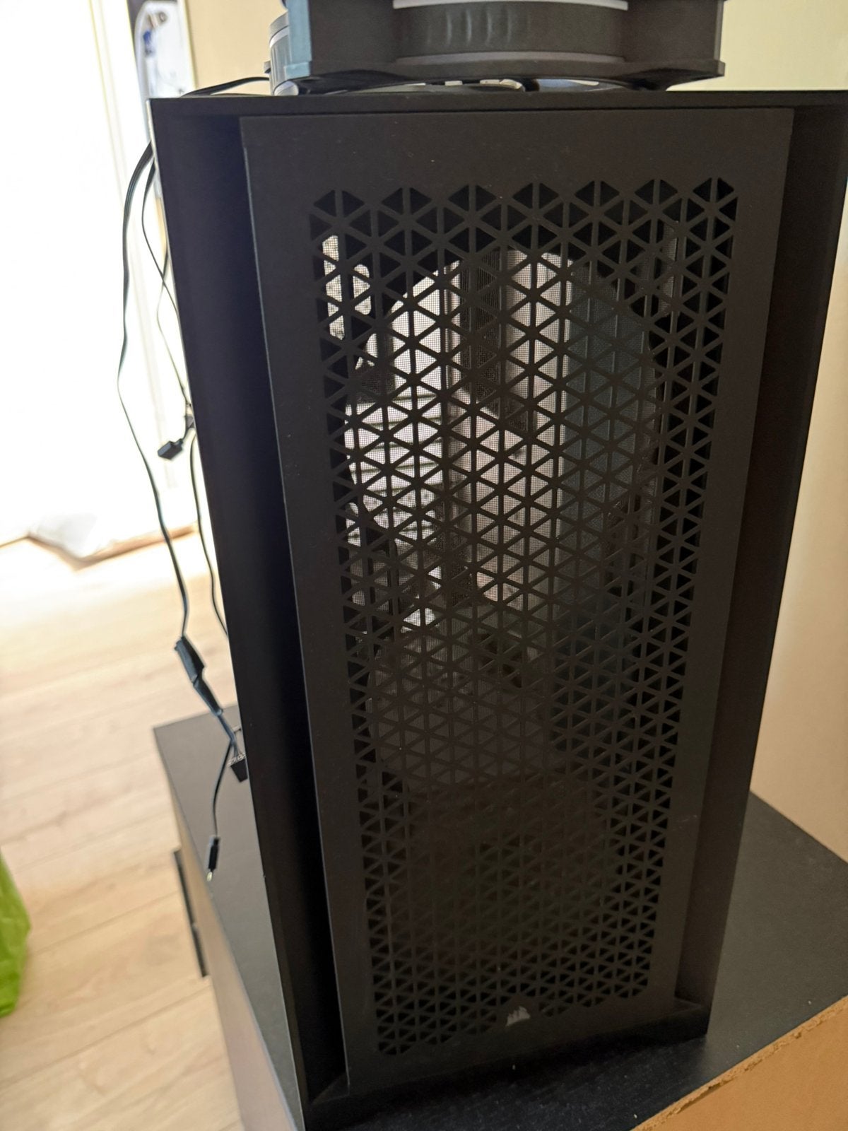 Corsair 4000d, Ophalen, Zo goed als nieuw
