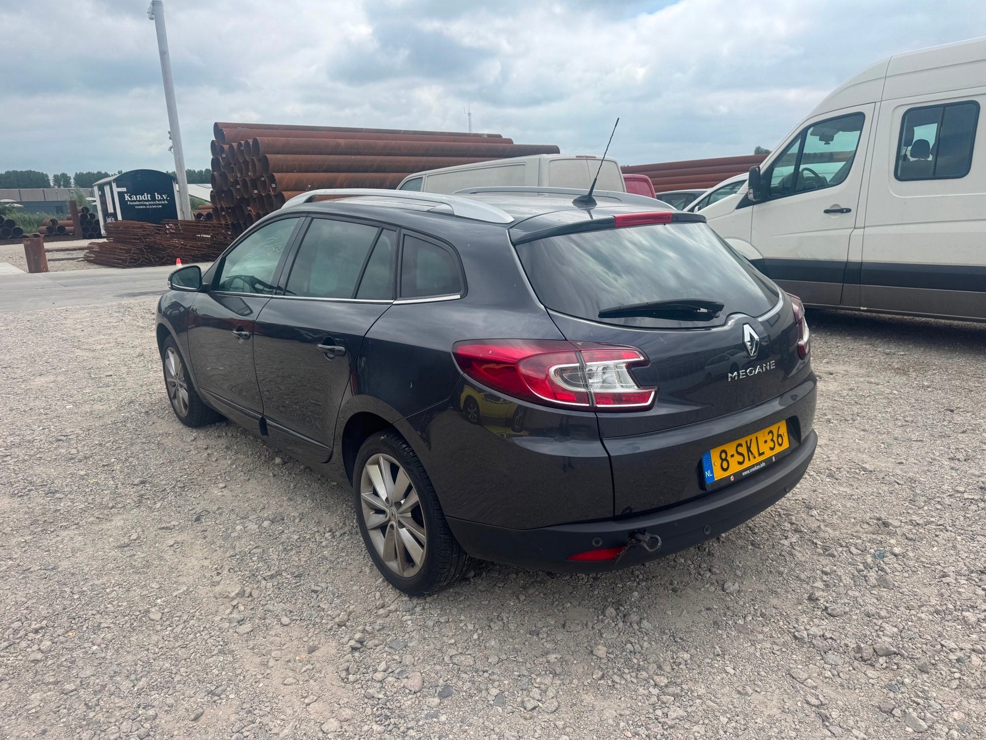 Renault Mégane Estate | 2012 | 2.0 Bose | Automaat DEFECT !, Auto's, Euro 5, Gebruikt, 4 cilinders, Leder en Stof