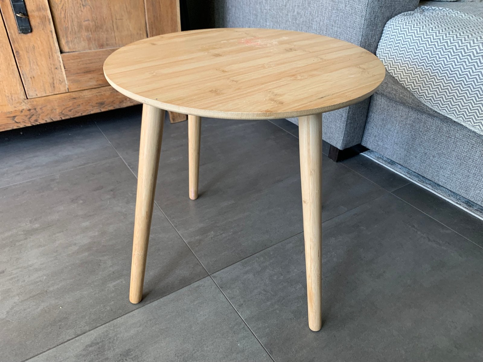 Bijzet tafeltje, Minder dan 55 cm, Rond, Zo goed als nieuw, Ophalen