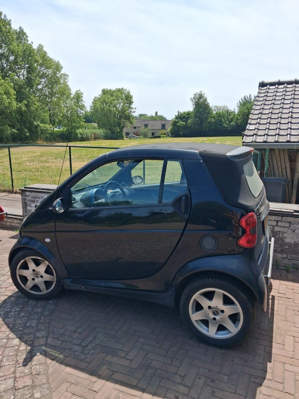 MCC Smart 0.6 45KW Cabrio AUT 2002 Zwart, Auto's, Smart, Automaat, Achterwielaandrijving, Cabriolet, 61 pk