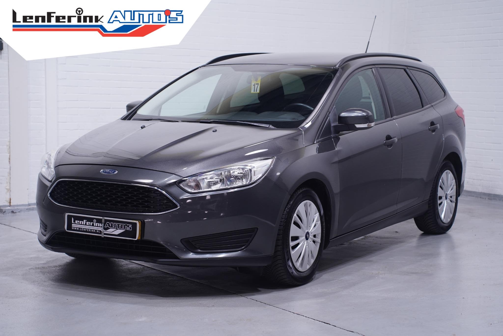 Ford Focus Wagon 1.0 Trend Airco Stoel- en stuurverwarming P, Gebruikt, Handgeschakeld, 1216 kg, 3 cilinders