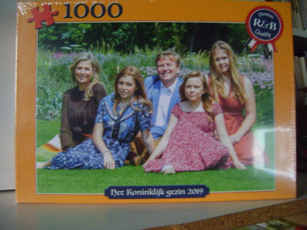 Nieuwe legpuzzel Het Koninklijk  Gezin 2019.1000stukjes, Ophalen of Verzenden, 500 t/m 1500 stukjes, Nieuw, Legpuzzel