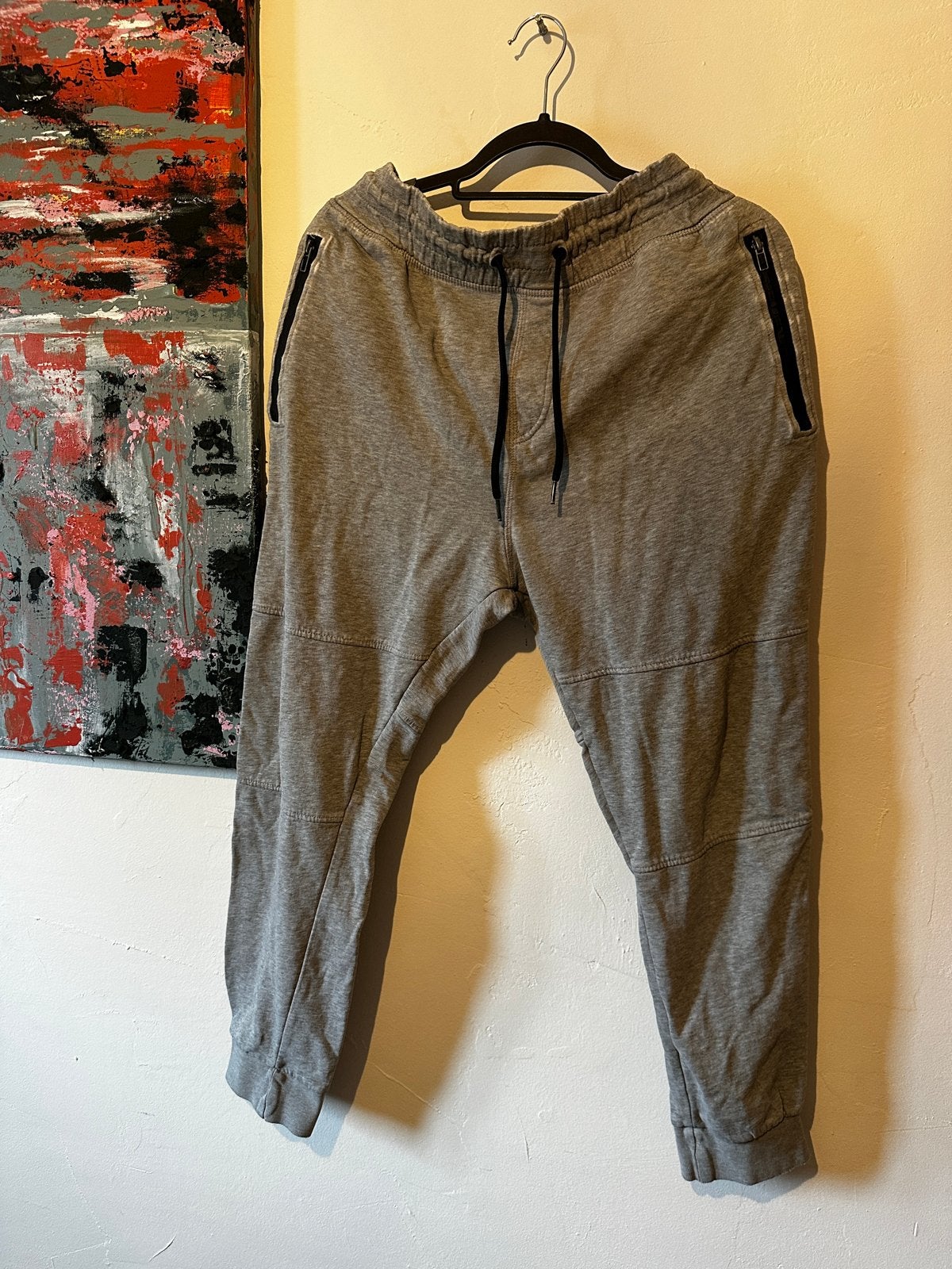 Heren joggingbroek Divided maat L, Ophalen of Verzenden, Gedragen, Maat 52/54 (L), Grijs