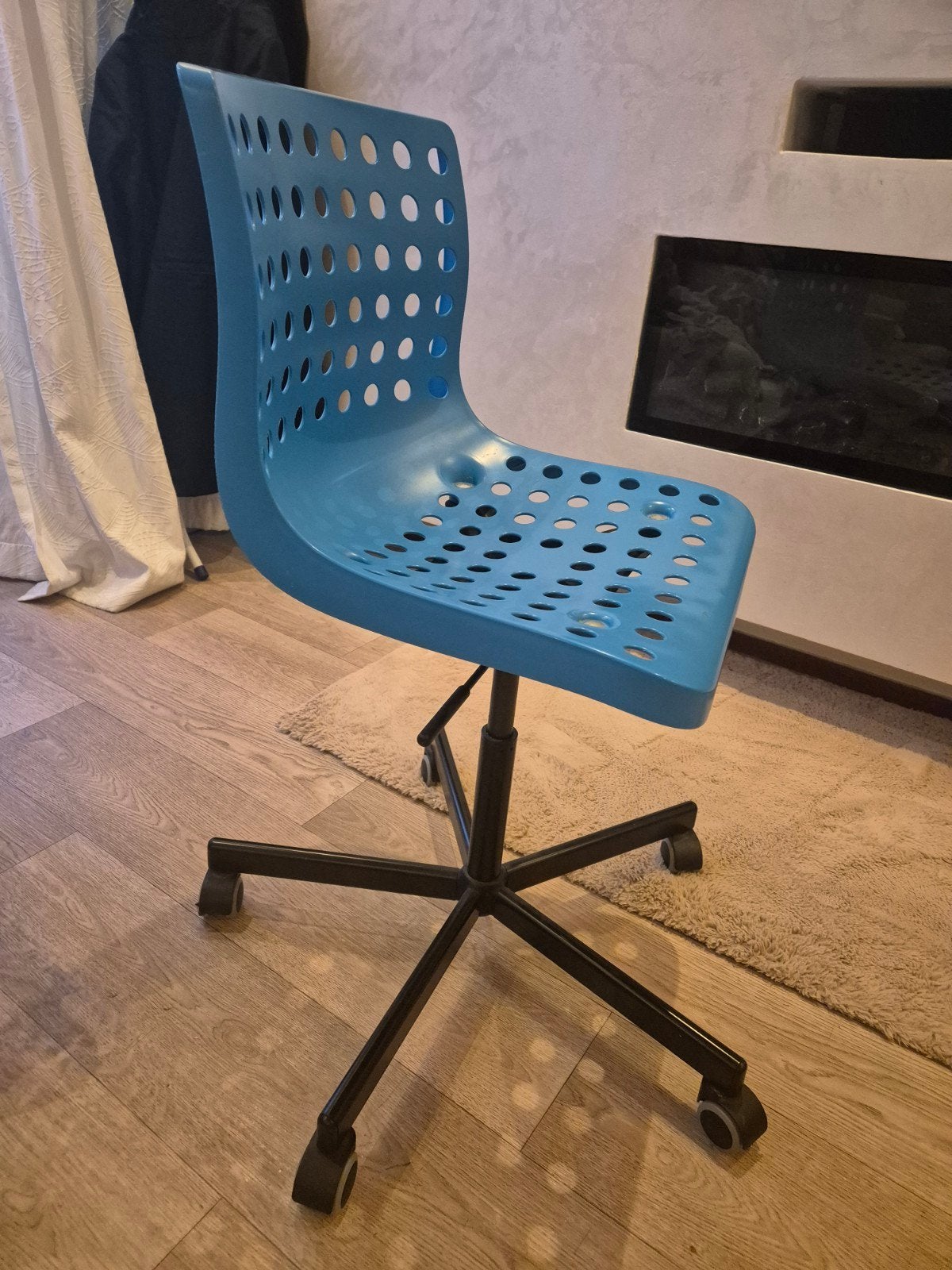 Blauwe bureaustoel met wielen Ikea, Huis en Inrichting, Ophalen, Gebruikt, Blauw, Bureaustoel
