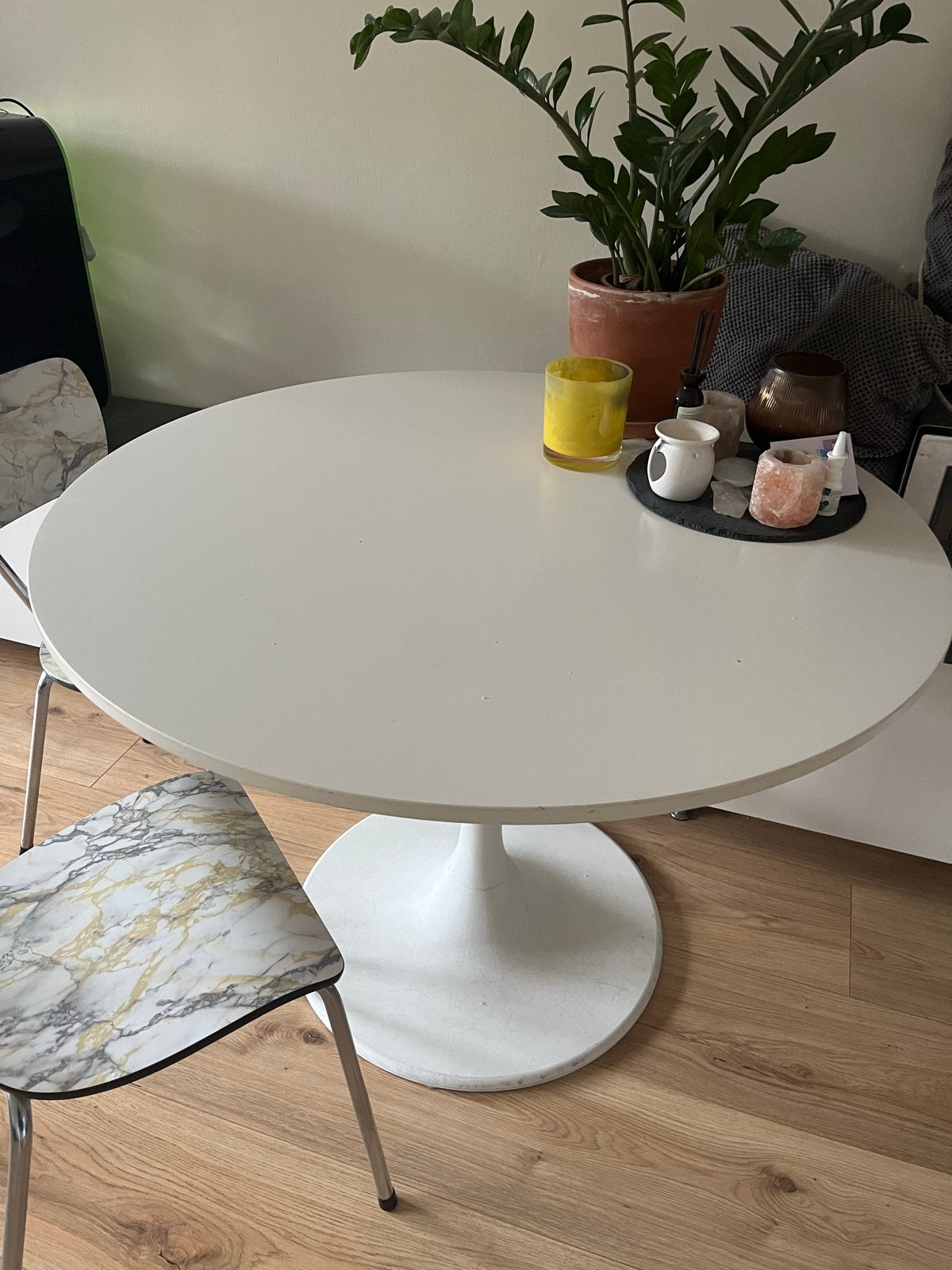 IKEA Docksta tafel - Rond, wit (gebruikt), Ophalen, Kunststof, Gebruikt, 100 tot 150 cm