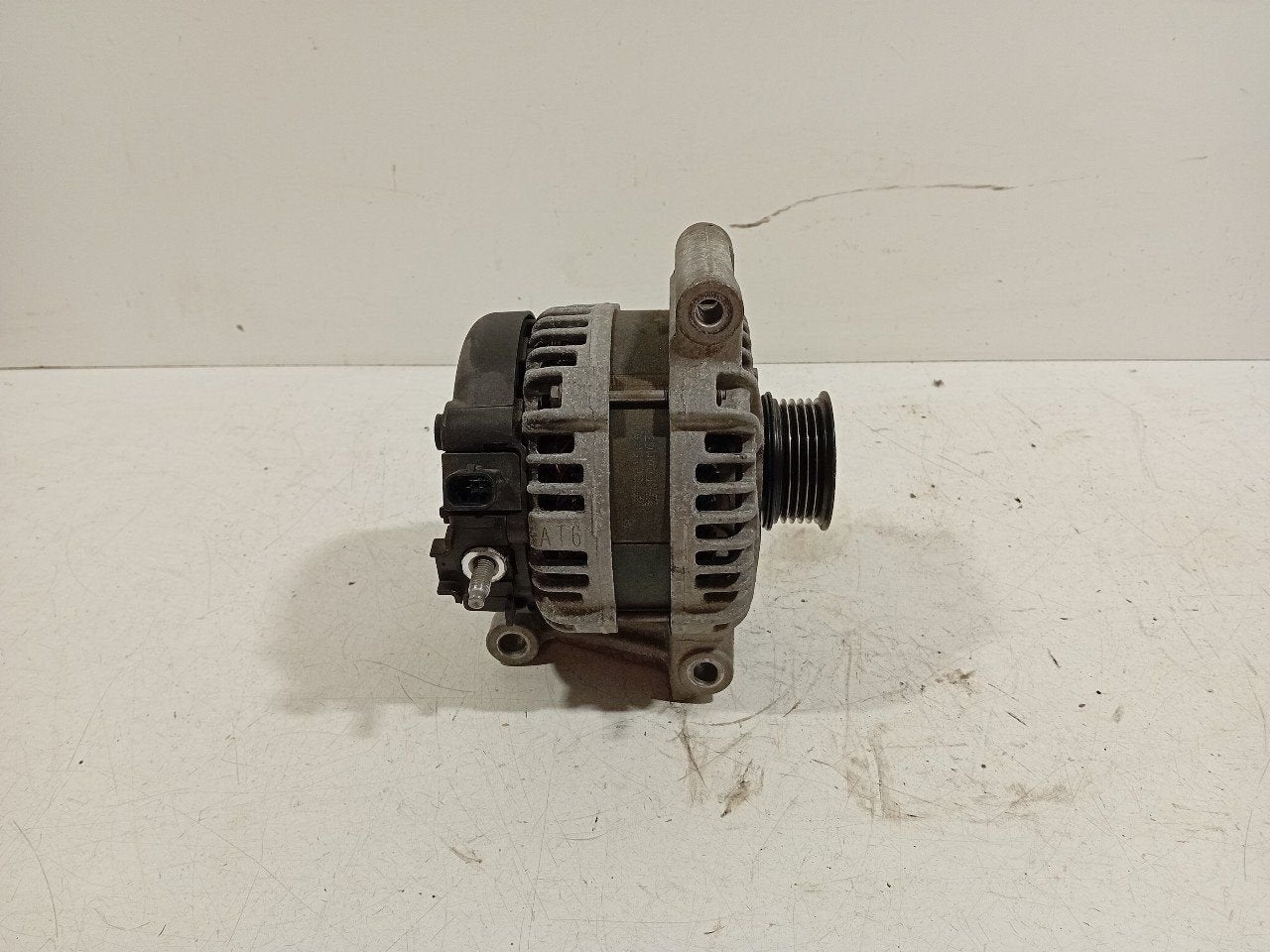 Dynamo Opel Astra, Auto-onderdelen, Onderdelen@venauto.nl, Van der Ven Autorecycling B.V., Gebruikt, Ettenseweg 76, 4706 PB Roosendaal, The Netherlands