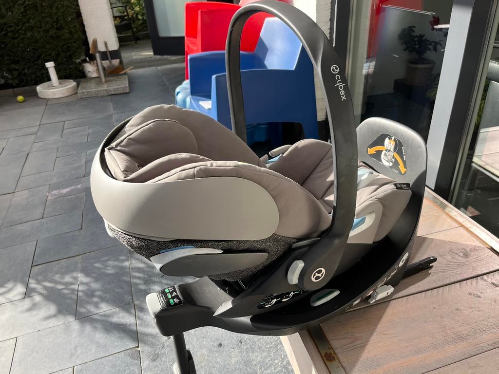 Autostoel Cybex Sirona Z I-size (Isofix) met base, 0 t/m 18 kg, Zijbescherming, Zo goed als nieuw, Isofix