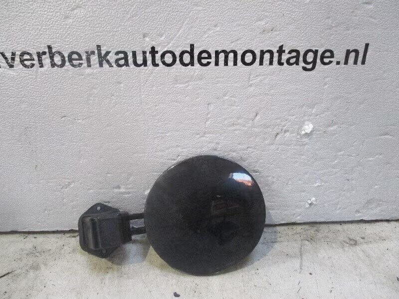 TANKKLEP Nissan 100 NX (01-1970/-), Gebruikt, Deur, Germany@nissan-services.eu, Ophalen of Verzenden