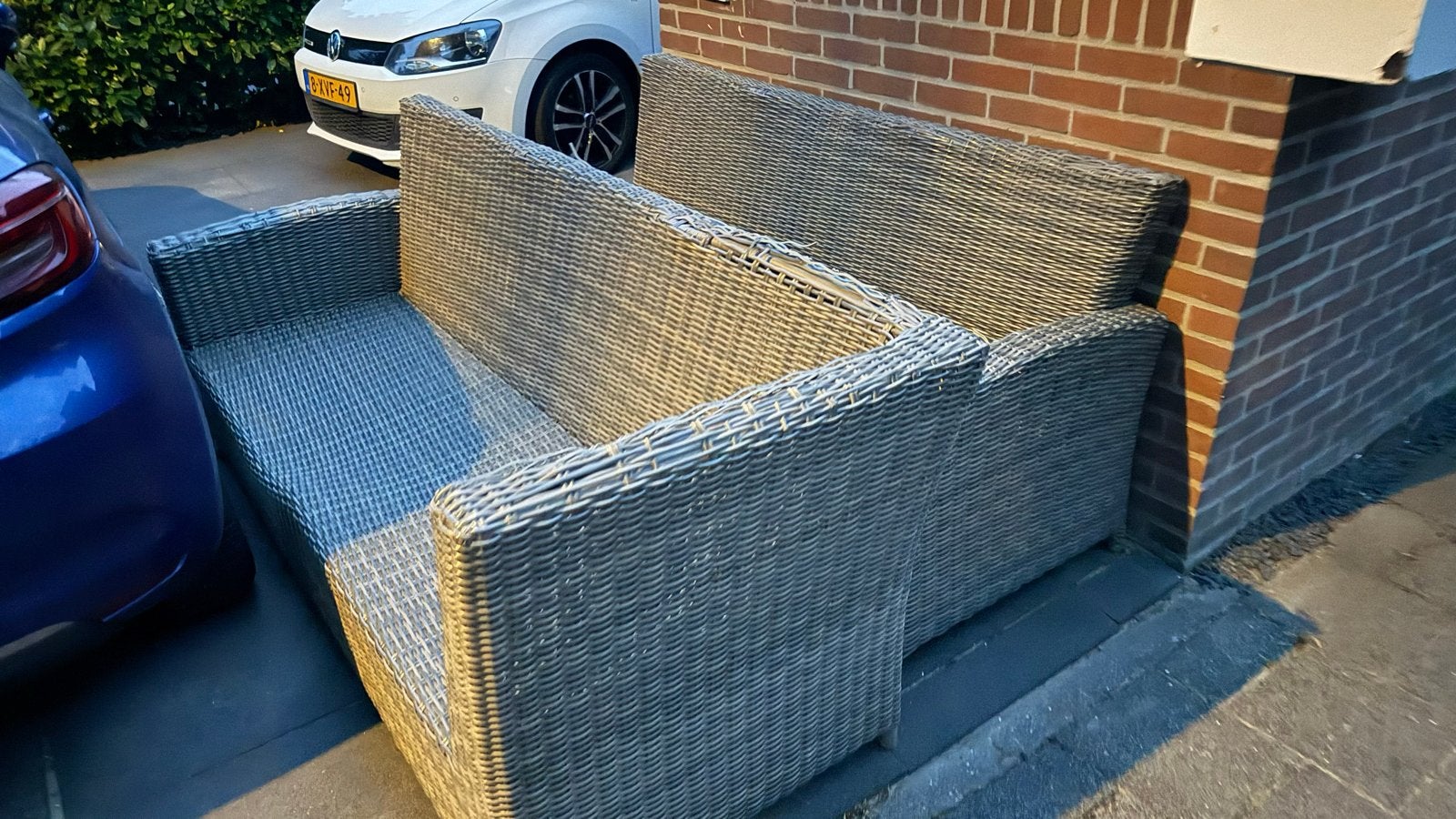 GRATIS Loungeset - 2 banken met kussens, Ophalen, 4 zitplaatsen, Gebruikt, Loungeset