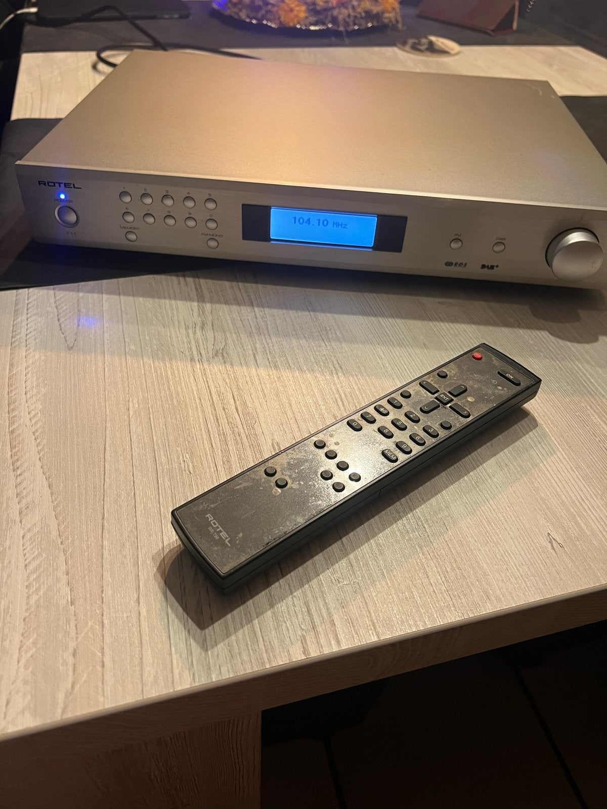 Rotel T11 DAB+ Tuner ZGAN met afstandsbediening, Ophalen, Zo goed als nieuw