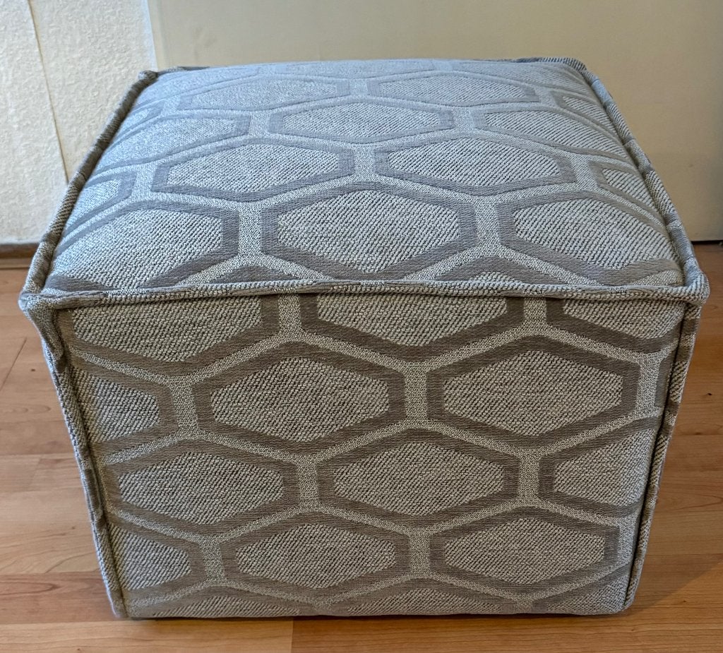 Mooie luxe poef met print, Ophalen, Zo goed als nieuw, 50 tot 75 cm, Vierkant