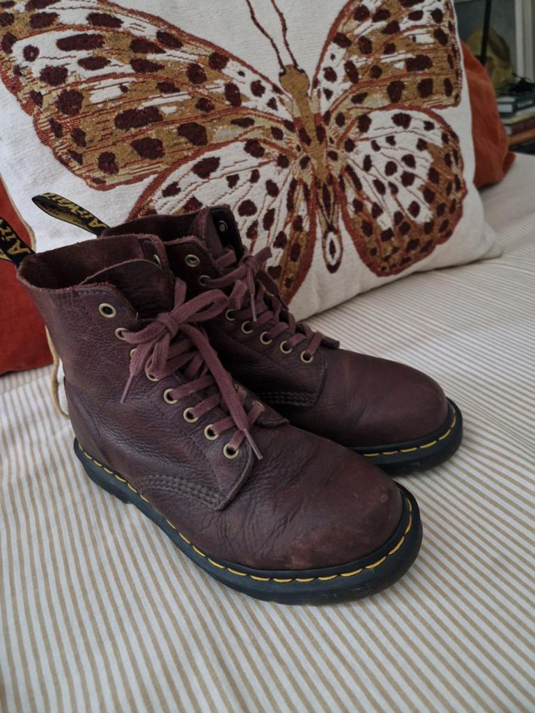 Dr. Martens maat 39, Ophalen of Verzenden, Zo goed als nieuw, Meisje, Schoenen