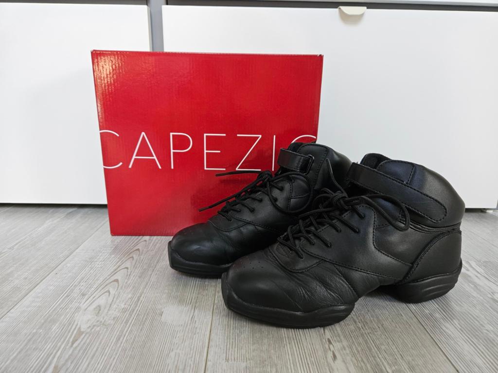 Zgan Capezio dansschoenen jazz sneakers 38 met doos, Ophalen of Verzenden, Zo goed als nieuw, Schoenen