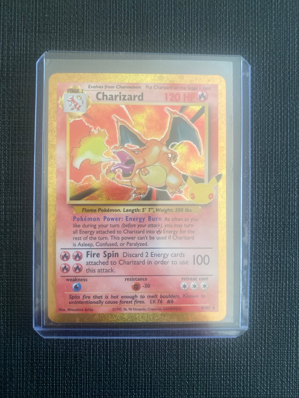 Pokémon Kaart Charizard 4/102 Base Set Holo, Ophalen of Verzenden, Zo goed als nieuw, Losse kaart, Foil