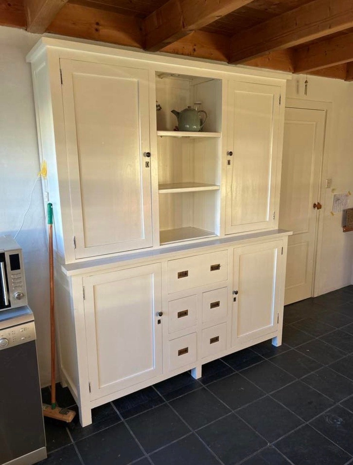 Buffetkast wit 180 breed en 217 hoog, Huis en Inrichting, Kasten | Buffetkasten, Ophalen, Gebruikt, 200 cm of meer, 150 tot 200 cm