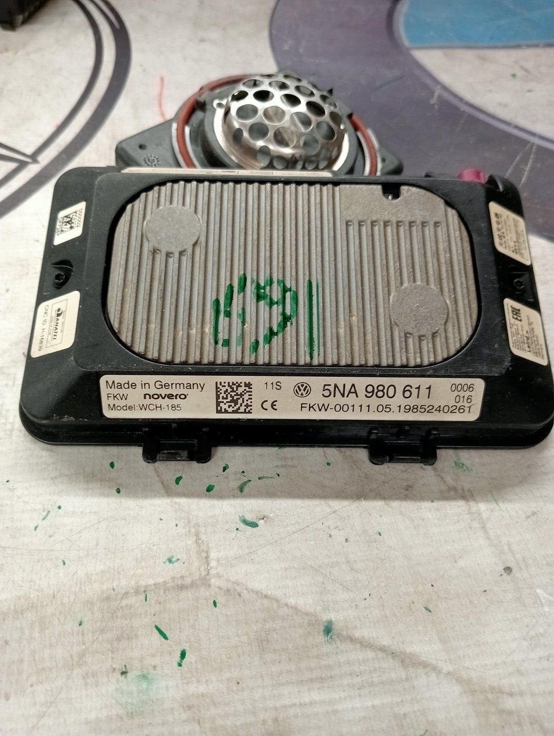 VW Tiguan 5NA Koppelantenne Telefoon 5NA980611, Gebruikt, -, Volkswagen, -