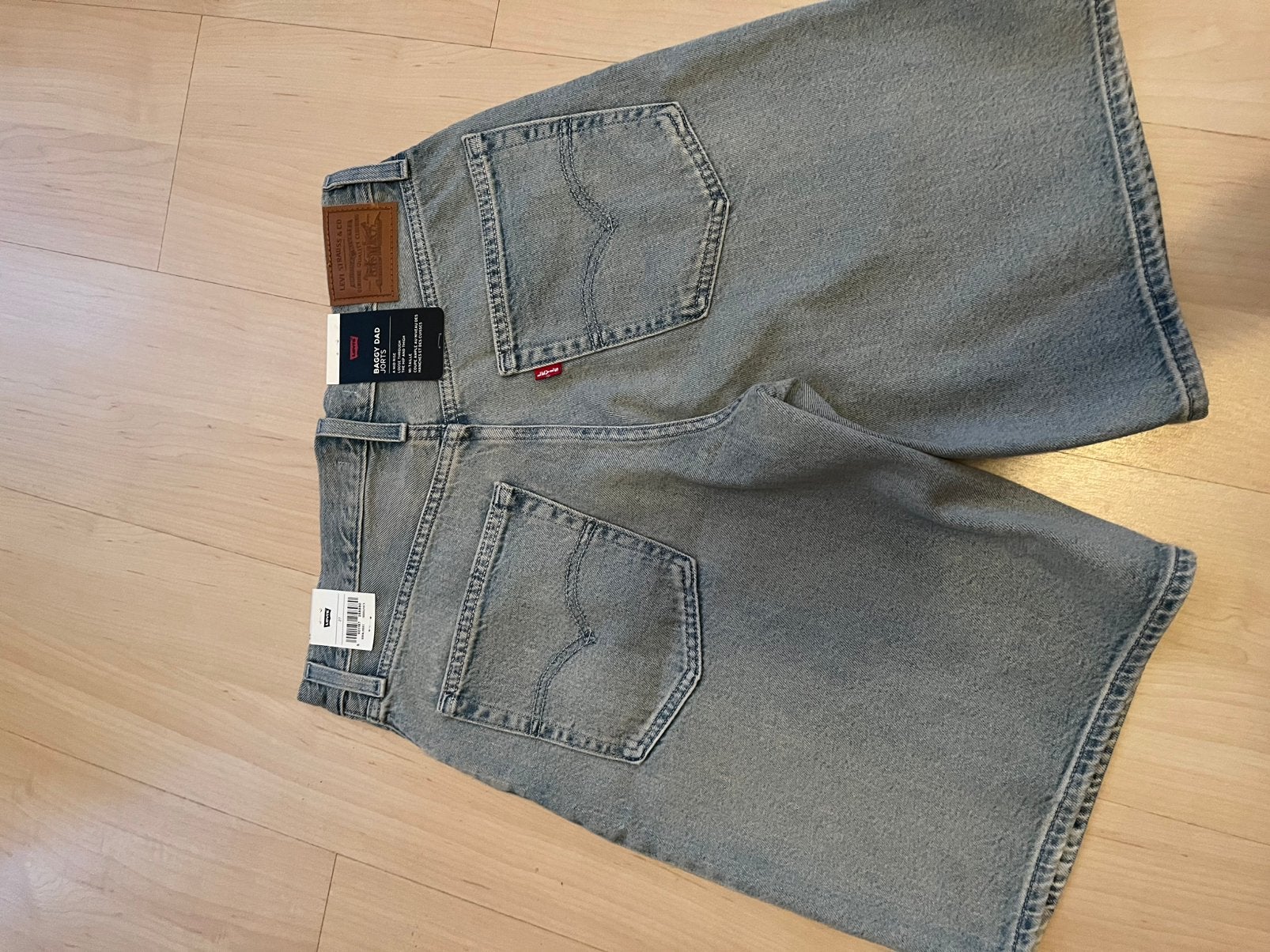 Levi’s baggy dad short maat 27, Ophalen of Verzenden, Zo goed als nieuw, Blauw, W27 (confectie 34) of kleiner