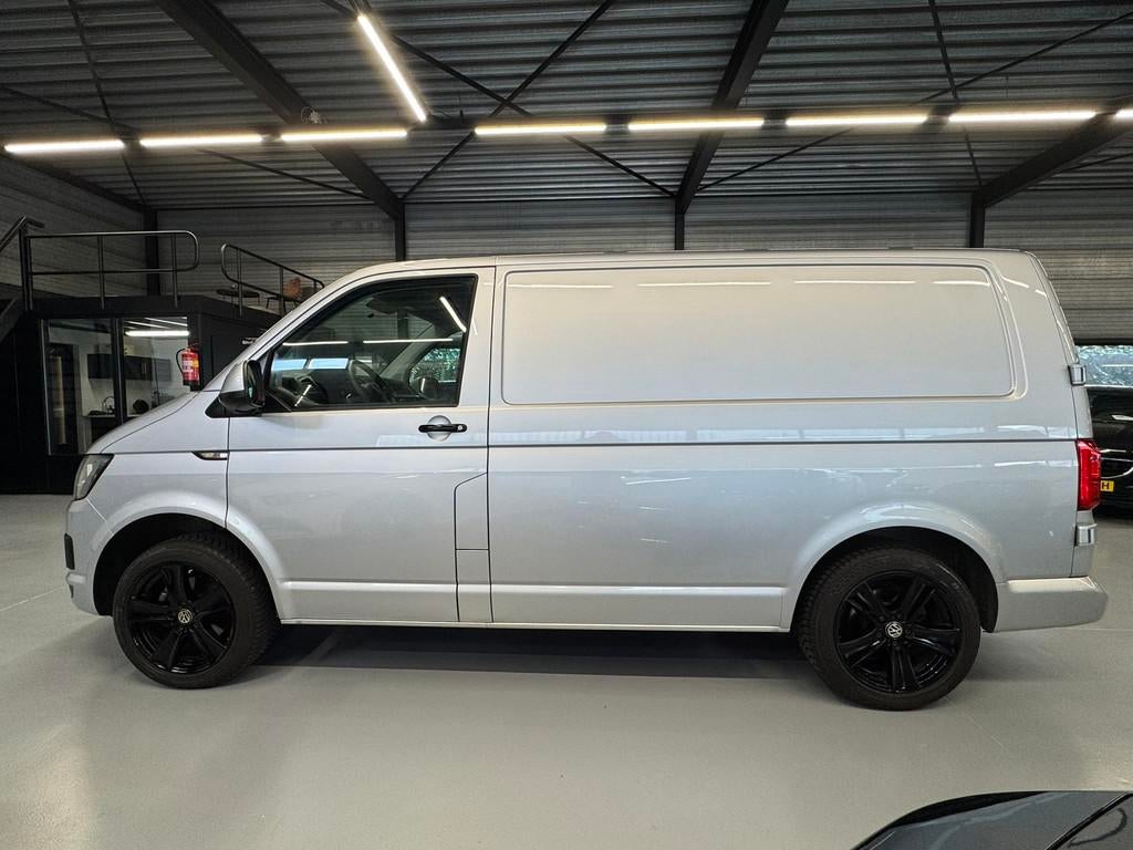 Volkswagen Transporter 2.0 TDI L1H1 Highline, Voorwielaandrijving, Euro 5, 15 km/l, Gebruikt