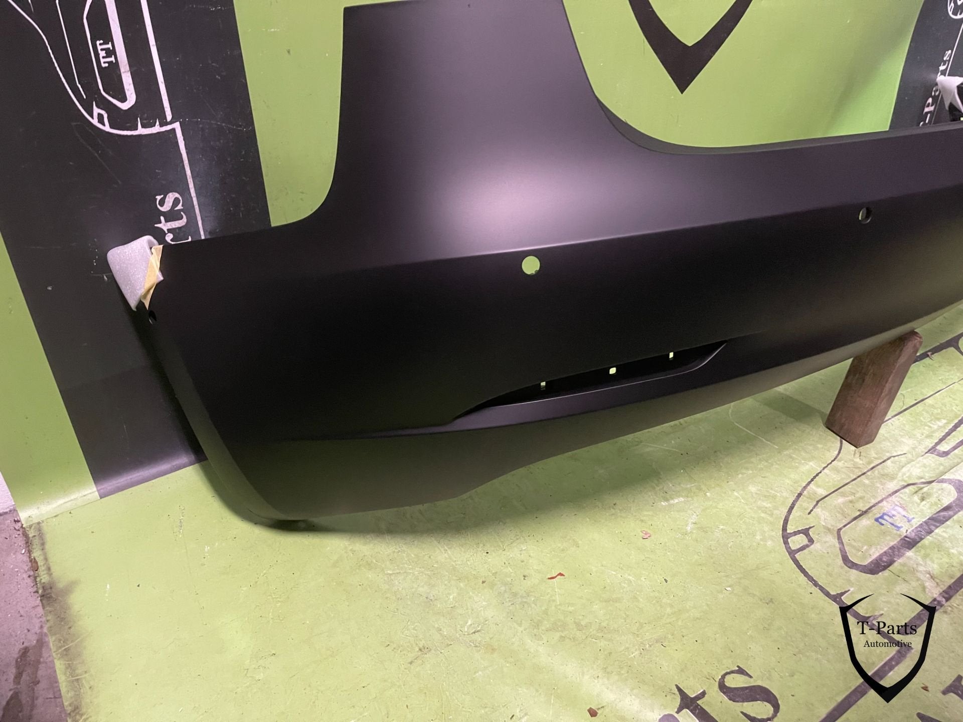 Foto 2 van tesla model 3 achterbumper bumper 6X PDC nieuw